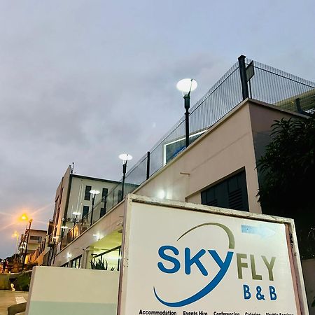 Skyfly Bed & Breakfast マンジニ エクステリア 写真