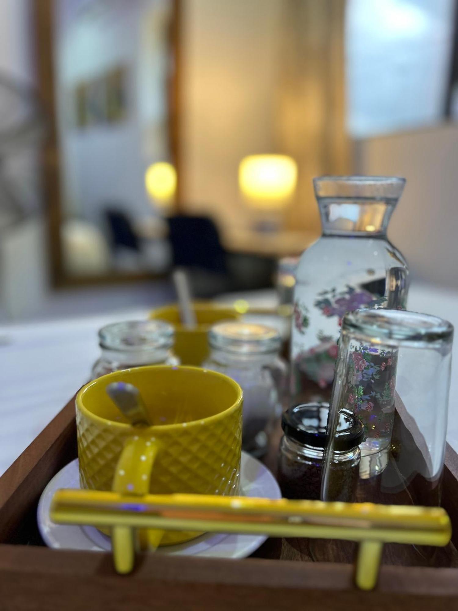 Skyfly Bed & Breakfast マンジニ エクステリア 写真