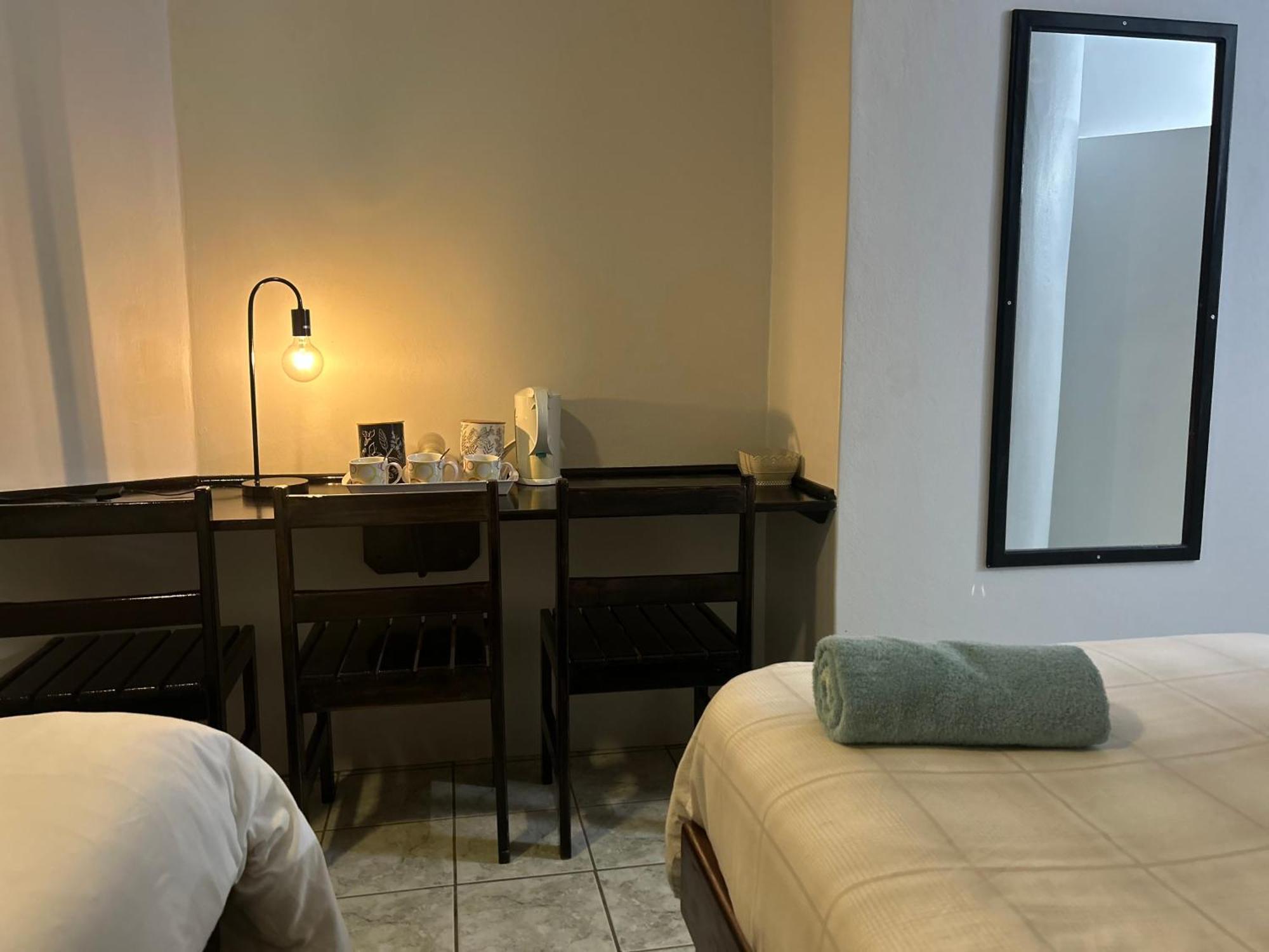 Skyfly Bed & Breakfast マンジニ エクステリア 写真